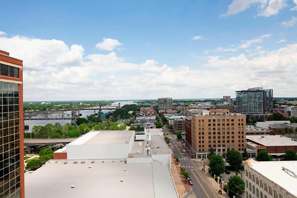 Little Rock Marriott image 13