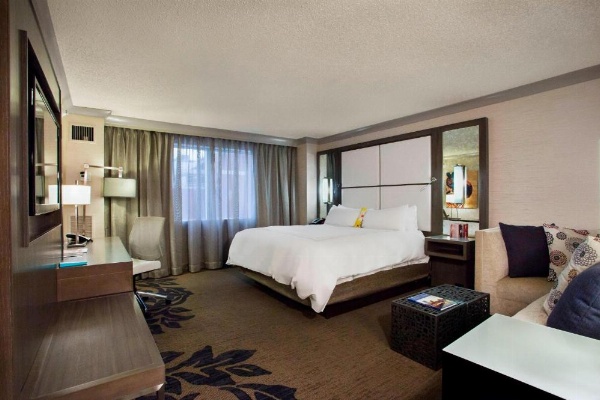 Little Rock Marriott image 9